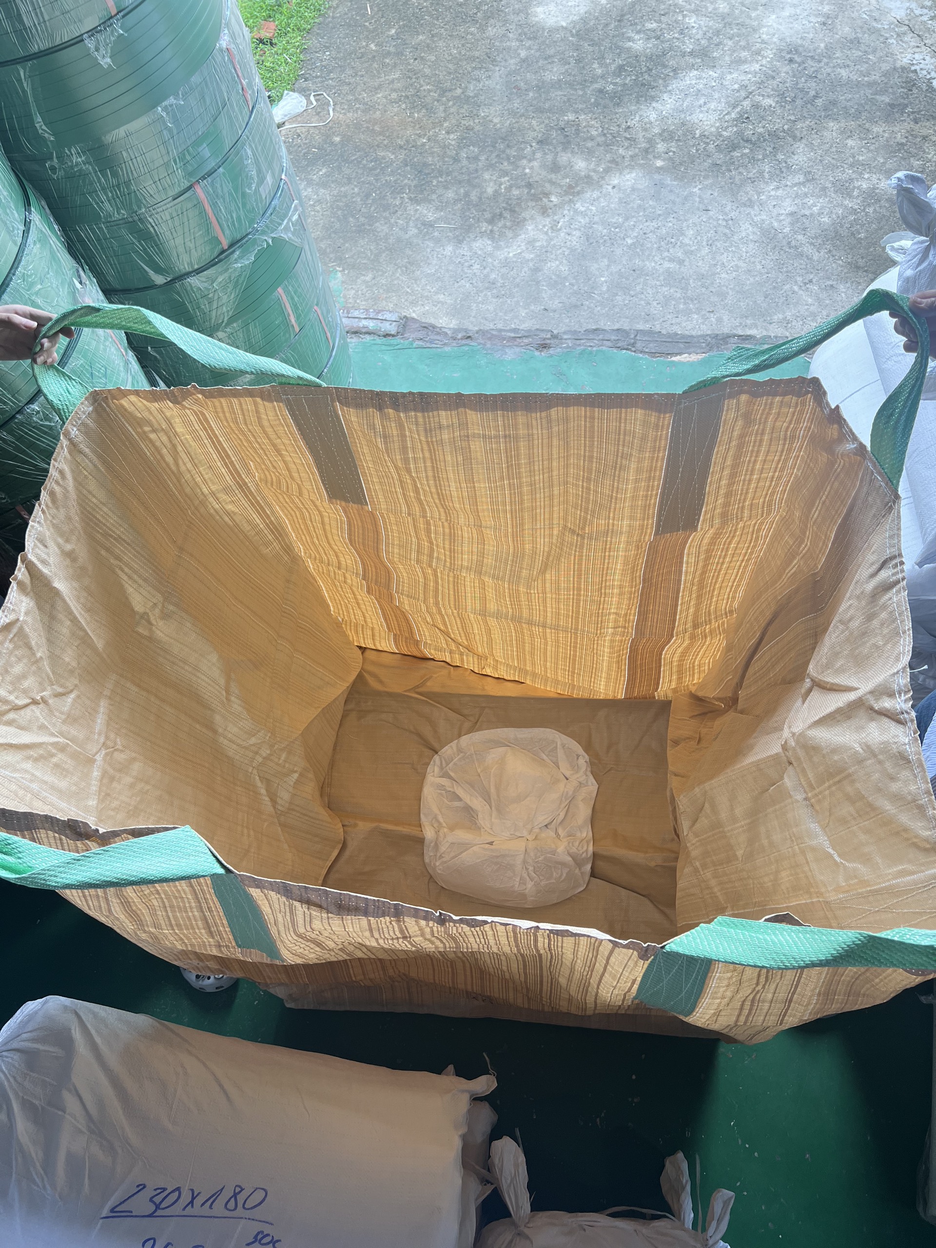 Bao Jumbo không miệng-đáy xả