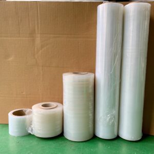 Màng chít PE quấn hàng cuộn lớn độ bám dính cao